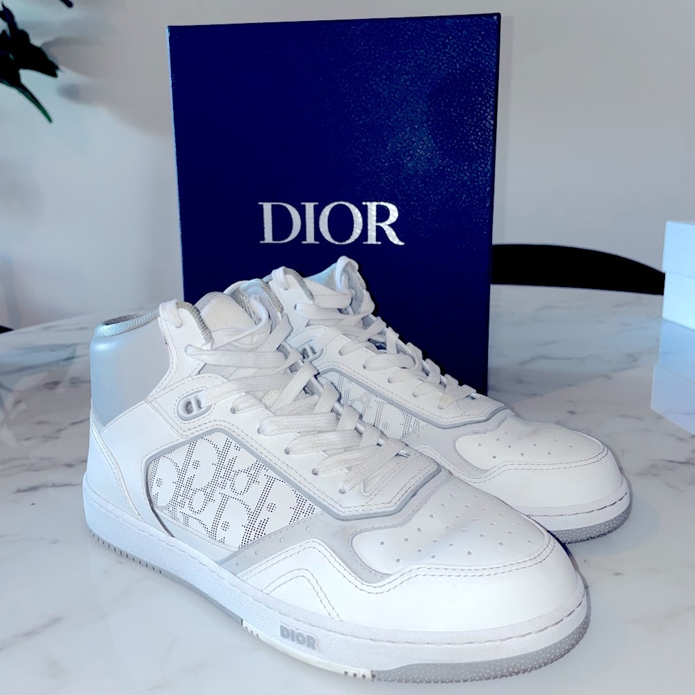 CHRISTIAN DIOR SNEAKERS - SIZE 42